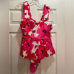 Francesca’s Summer/Spring Top with tie back NWT